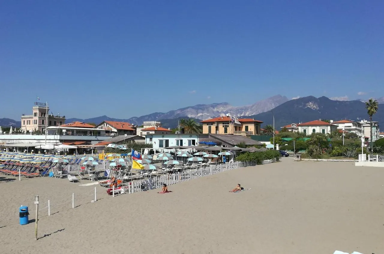 Casa Bianca Daire Marina di Massa